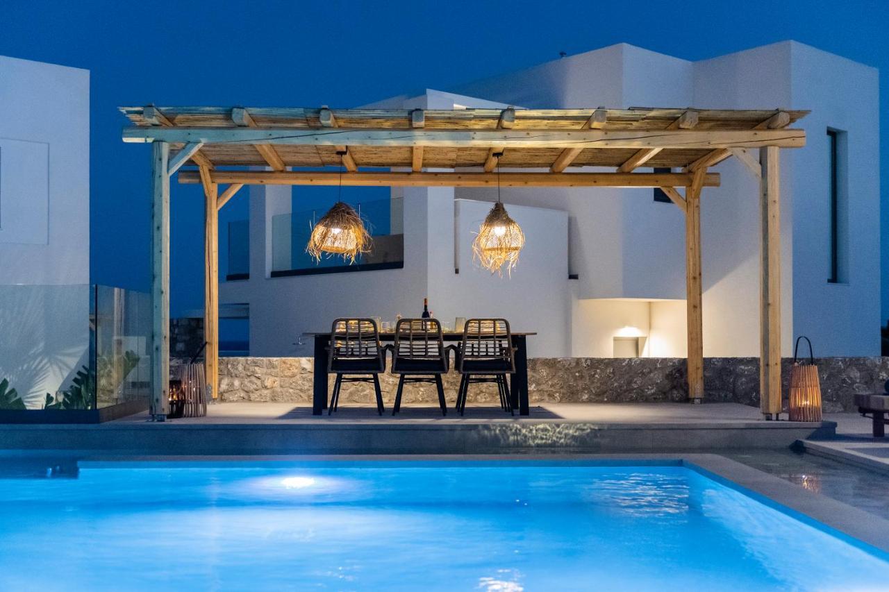 Grand Blue Villas Lachania Eksteriør billede