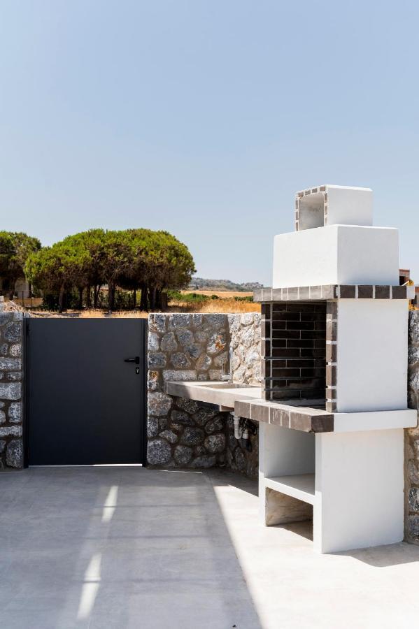Grand Blue Villas Lachania Eksteriør billede